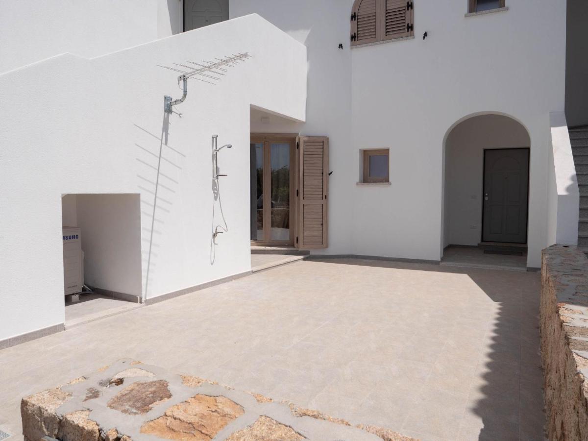Villetta Con Piscina Budoni Affitti Spiaggia 700 Mt Exterior foto